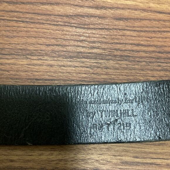 Genuine Black Leather Mens Belt with Brass Buckle. Size 38. Made in USA. - Picture 6 of 6